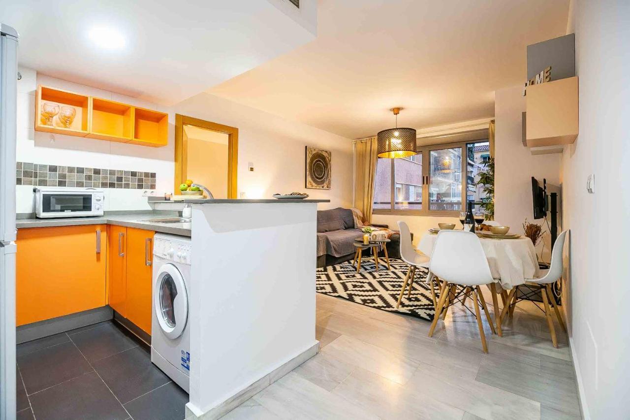 Carlos Haya Beautiful Apartment With Parking Málaga Exterior foto